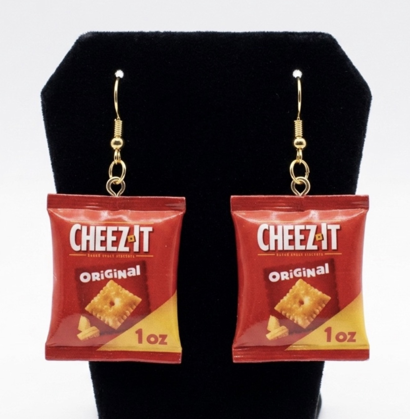 New Handmade Cheez It Crackers Original Junk Food Pop Art Resin Dangle Earrings - Image 2