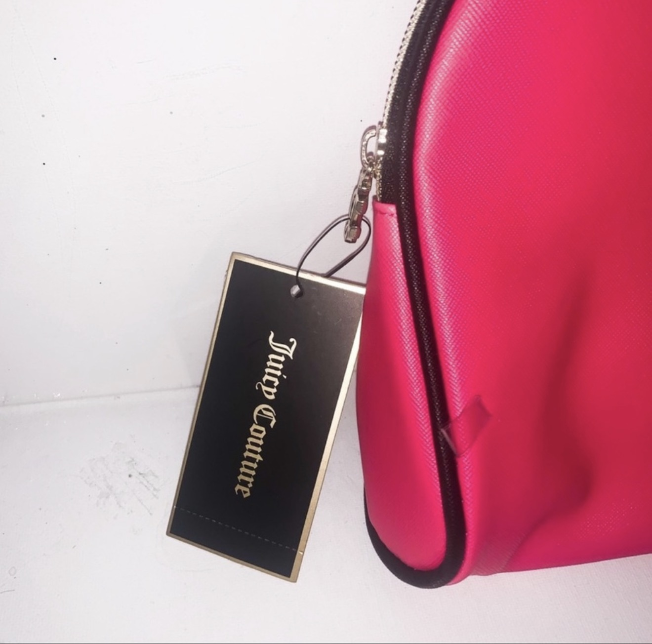 New Juicy Couture Woman’s Simply Stunning Hot Pink & Black Clutch - Image 2