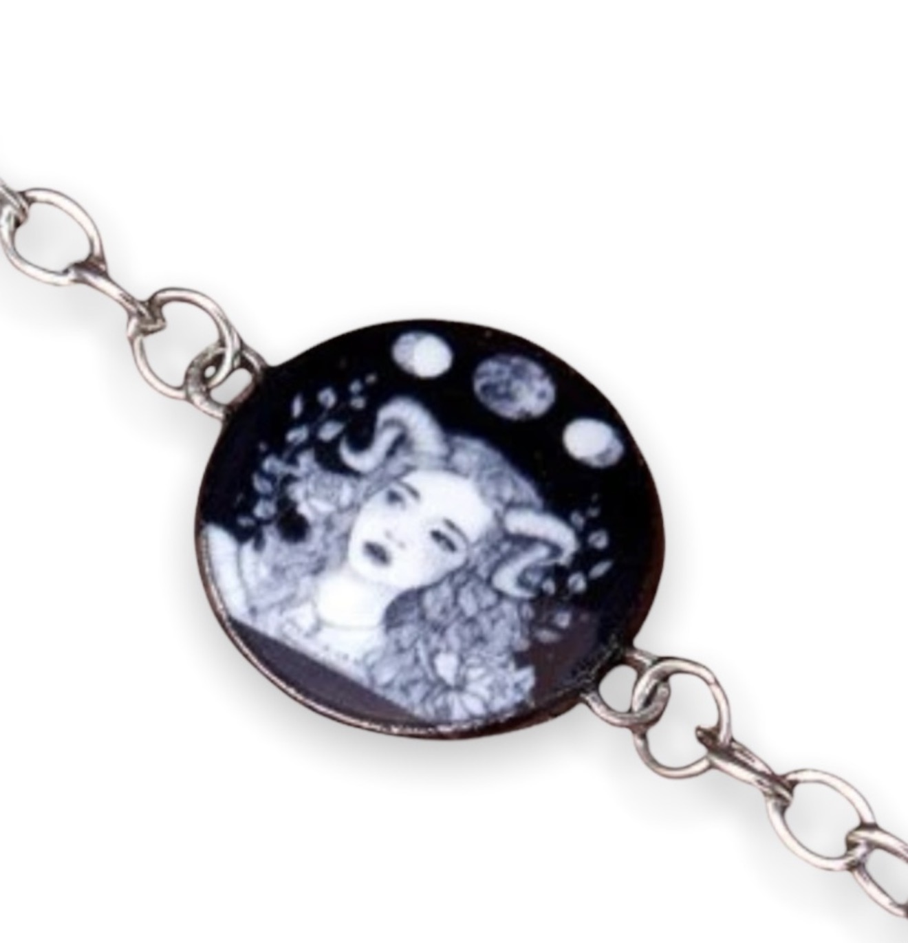 New X Herminedecrayon Starsalign Capricorn Figure Graphic Chain Necklace