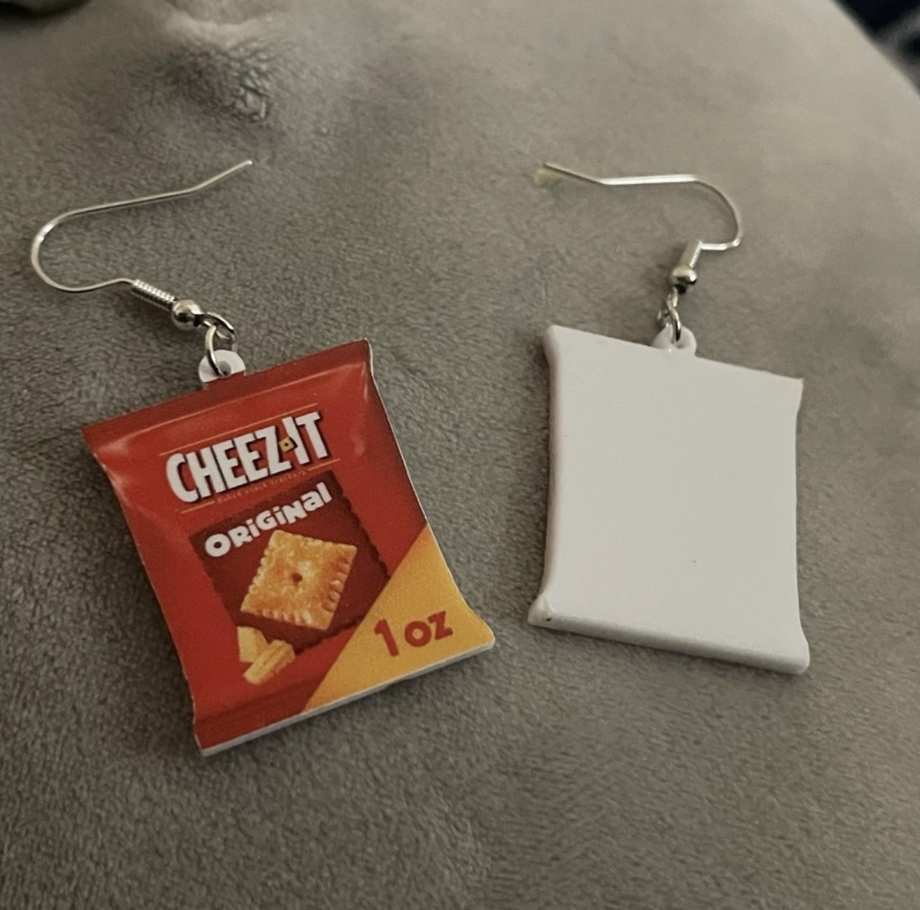 New Handmade Cheez It Crackers Original Junk Food Pop Art Resin Dangle Earrings - Image 4