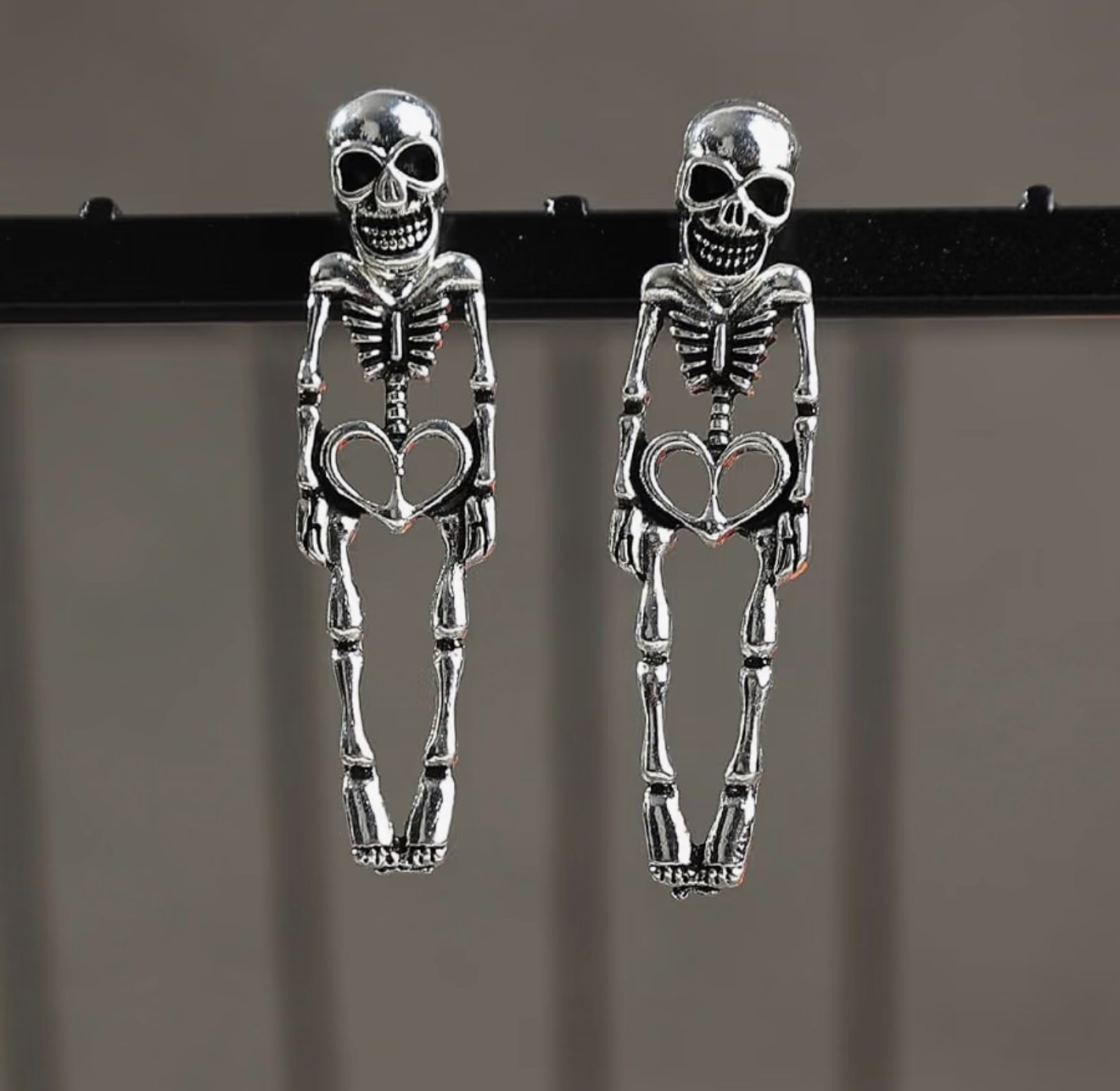 Gothic Skeleton Full Body Stud Earrings - Image 3