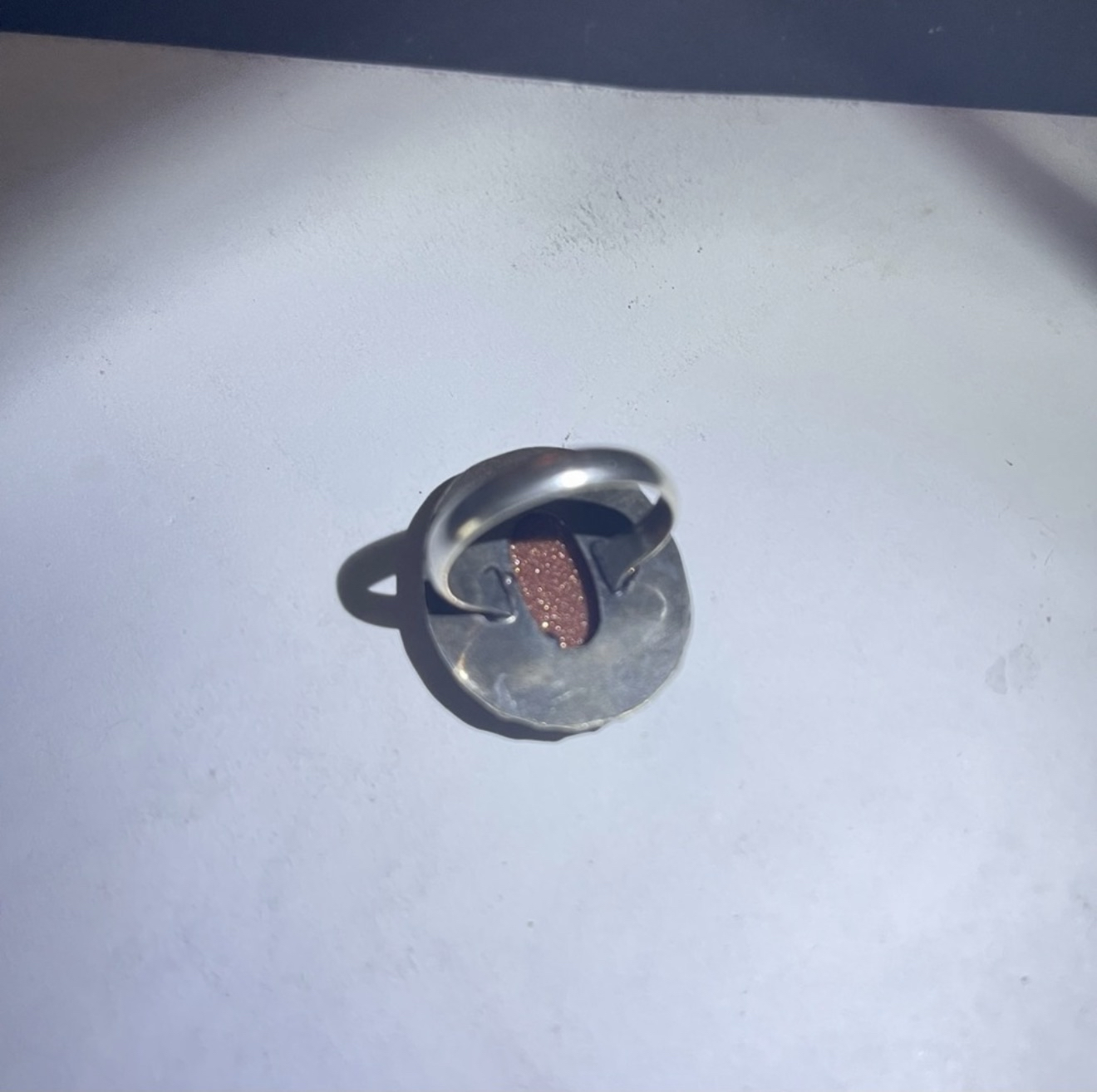New Artisan Rare Natural Goldstone 925 Sterling Silver Oval Beaded Bezel Ring Size: 9 - Image 3