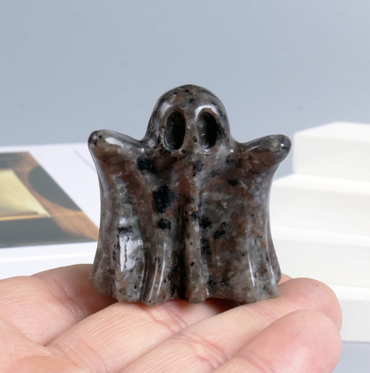Hand-Carved Yooperlite Ghost Figurine – UV-Reactive Flame Stone Crystal - Image 2